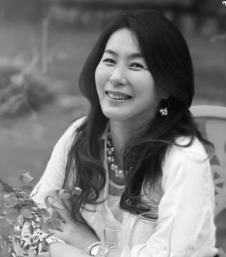 亀山 美千代